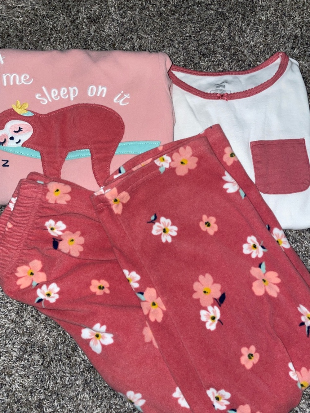 Girls' Carter’s 3 Piece Fleece Pajama Set NWOT
